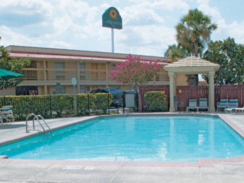 Hotel Baymont By Wyndham South Park San Antonio